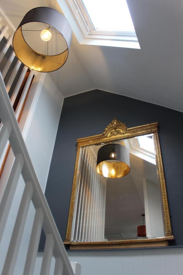 Paris Rooftop Studio At The Residence, Bantry Ngoại thất bức ảnh