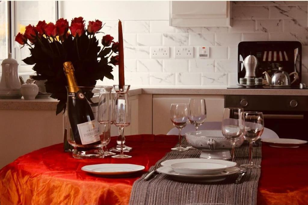 Paris Rooftop Studio At The Residence, Bantry Ngoại thất bức ảnh